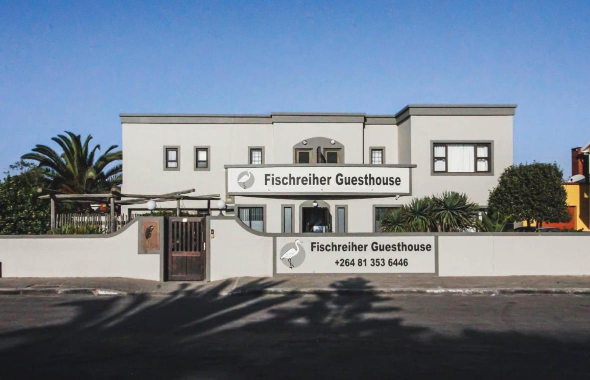Guesthouse Fischreiher B&B Суакопмунд Екстериор снимка