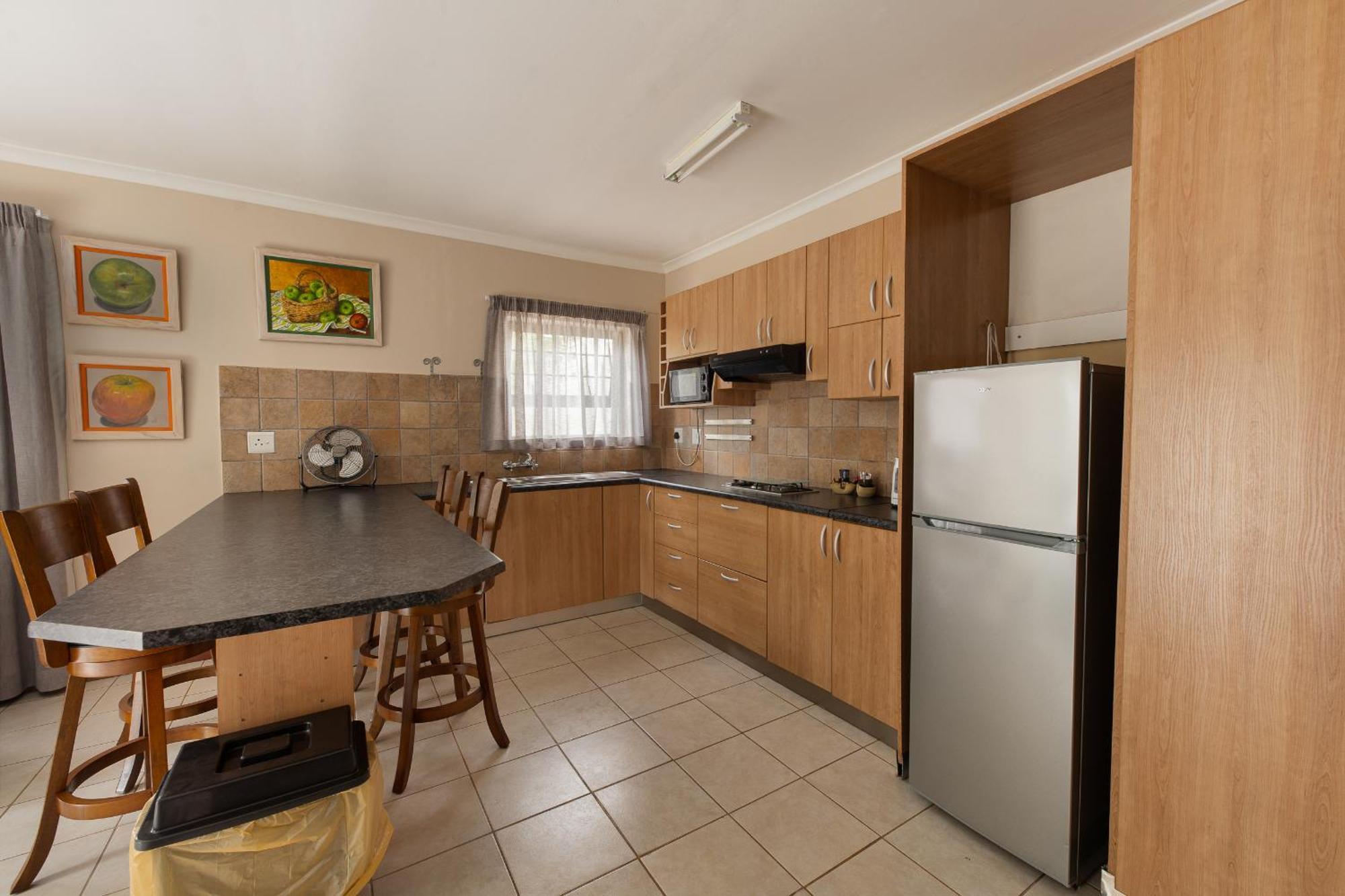 Guesthouse Fischreiher B&B Суакопмунд Екстериор снимка